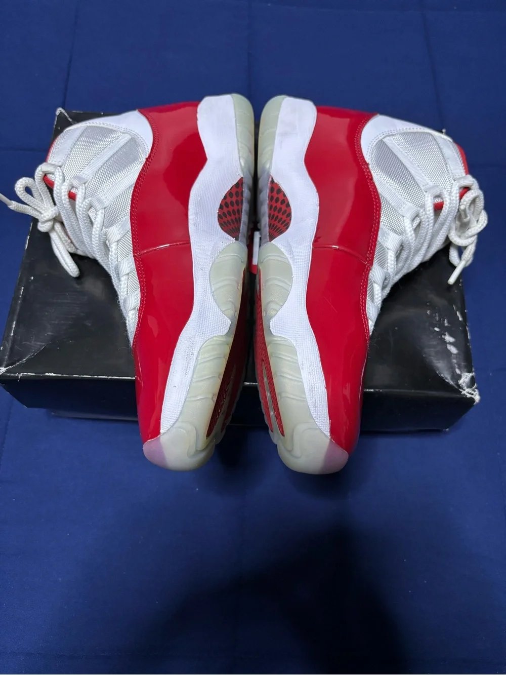 Jordan 11 Retro Cherry 2022 Size 11